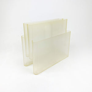 Kartell 4676 magazine rack designed by Giotto Stoppino in 1971. 1994 version.
