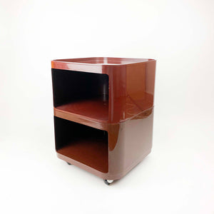 Mueble Componibili cuadrado diseño de Anna Castelli Ferrieri, Kartell 1967.