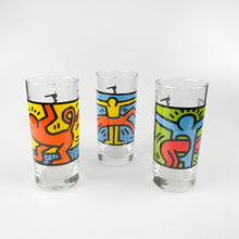 画像をギャラリービューアに読み込む, Juego 3 vasos Quick Keith Haring. 1990&#39;s
