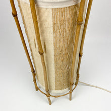 이미지를 갤러리 뷰어에 로드 , 1960년대 Louis Sognot이 디자인한 대나무와 목화 테이블 램프
