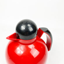 Load image into Gallery viewer, Thermo Papillon jug designed by Furio Minuto for Guzzini, 1980&#39;s
