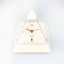 Cargar imagen en el visor de la galería, Reloj de sobremesa diseño de Hidekatsu Nomizu, 1989.
