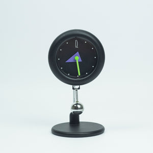 Horloge de table avec pendule style Mamphis.