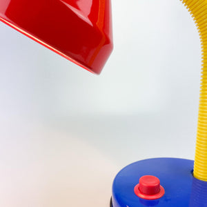 Lámpara de escritorio en colores primarios. Mathias SA, 1980s - falsotecho