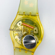 Load image into Gallery viewer, Reloj Swatch Wild Laugh diseño de Yue Minjun, 1995. - falsotecho
