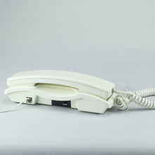 Cargar imagen en el visor de la galería, Teléfono Vintage Esgee. Made in Taiwan. 1980s
